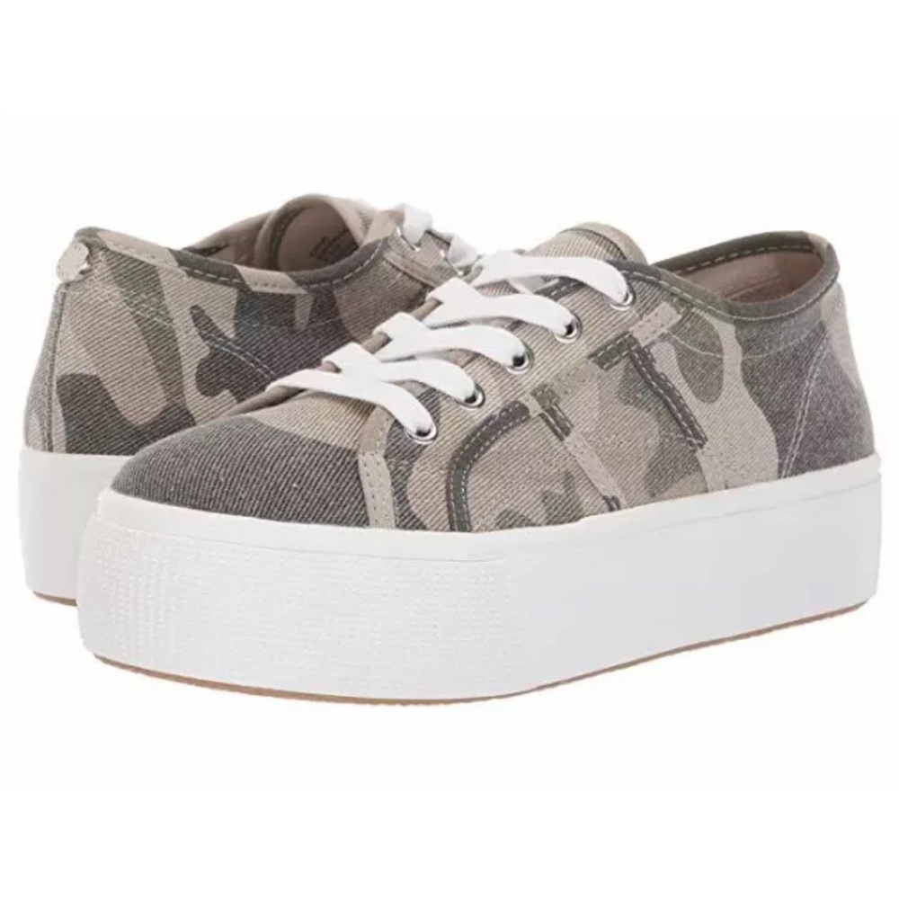 Steve Madden EMMI Low 2" Platform Sneakers women shoes Camouflage Size 7